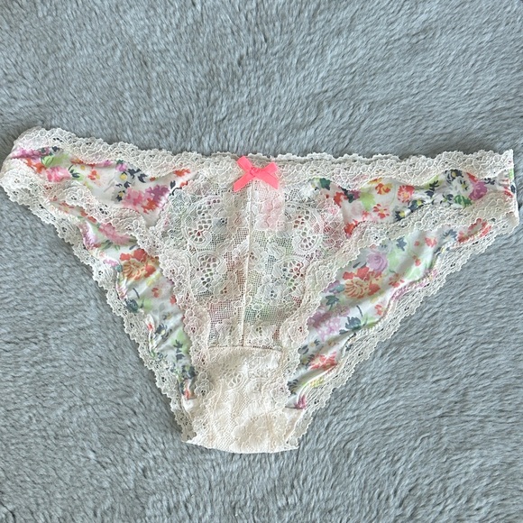 2014 Victoria's Secret Floral Lace And Satin Cheekini M - Picture 1 of 6